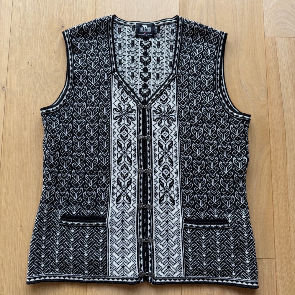 Norlender 100% Wool Black and White Patterned Women's Vest XXL